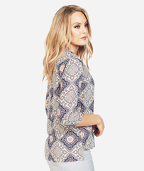 Shirt with a texture